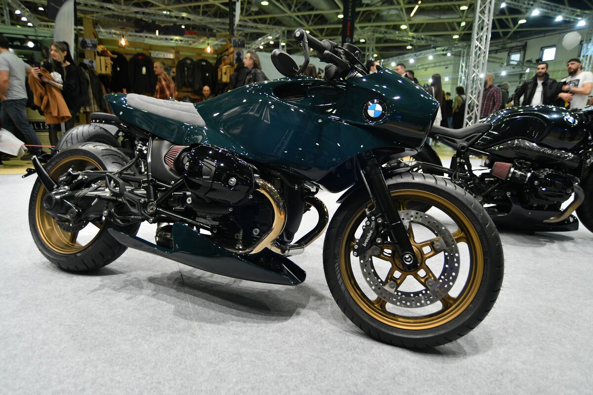 шоу мотоциклов в москве 2023. мото рынок. авто москва мотоциклы. магазин мототехники. мотосалоны в москве.