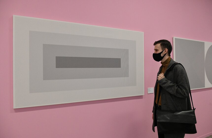 Выставку "Оптика Цеслера" представили в Москве 9 фото