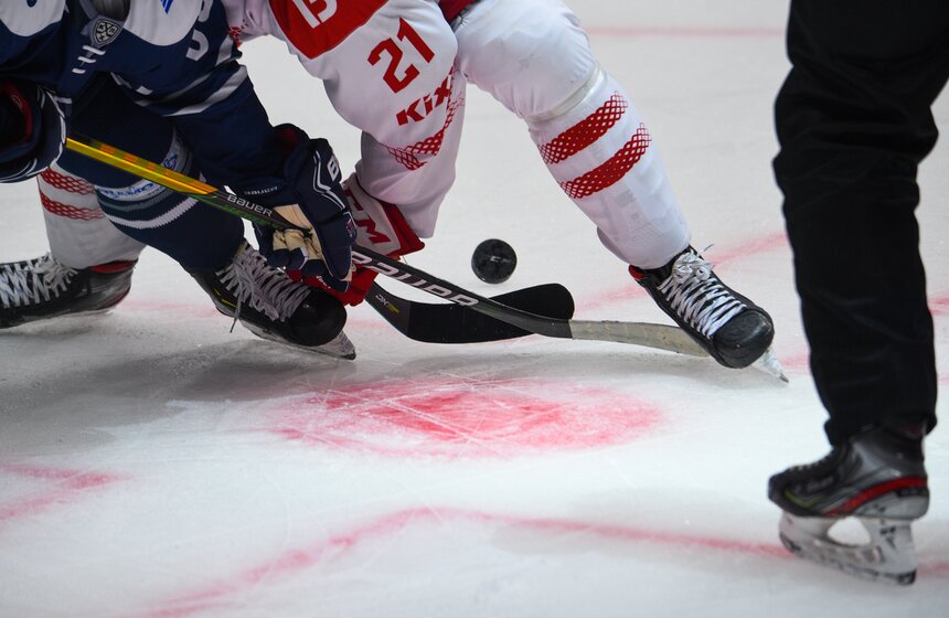 "Спартак" обыграл "Динамо" в матче Кубка мэра Москвы по хоккею 4 фото