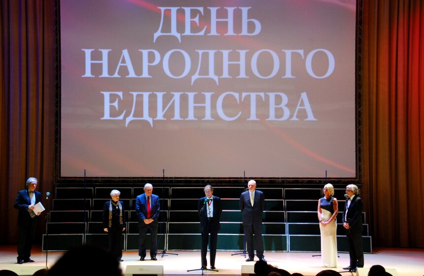 Прошла праздничная ассамблея в честь 400-летия Дома Романовых 7 фото