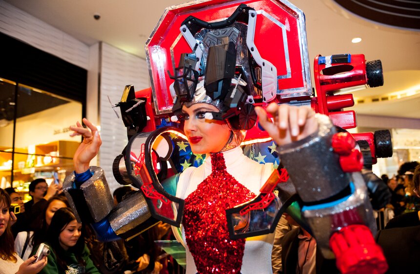 Участницы "Мисс Вселенной" показали свои национальные костюмы 13 фото