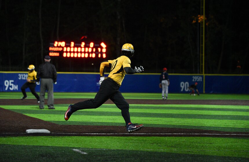 Матч "Русстар" – "Московские Волки" финальной серии ЧР по бейсболу прошел на RusStar Arena 21 фото