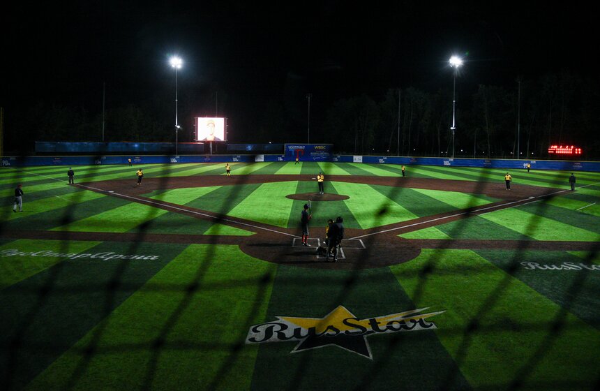 Матч "Русстар" – "Московские Волки" финальной серии ЧР по бейсболу прошел на RusStar Arena 34 фото