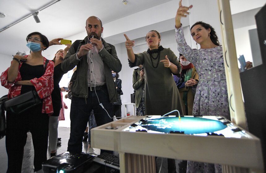 Выставка "Частоты" открылась в галерее "Ходынка" 5 фото