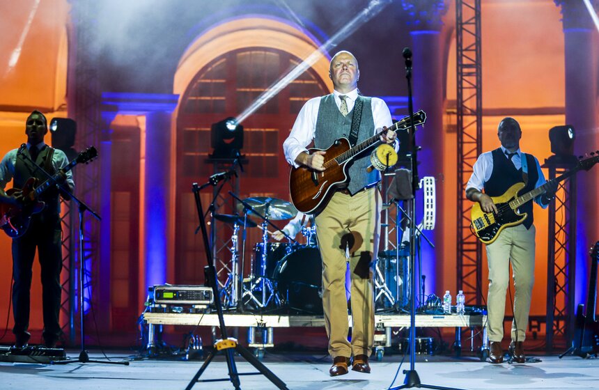 Группа "Несчастный случай" выступила в Зеленом театре ВДНХ 22 фото