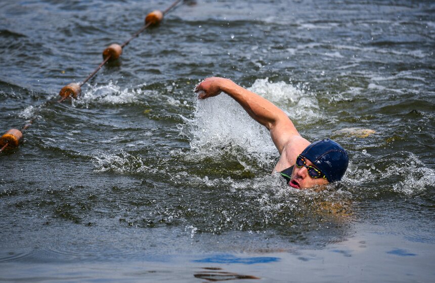 Первый день финала соревнований на звание лучшего спасателя Москвы прошел в Строгине 23 фото
