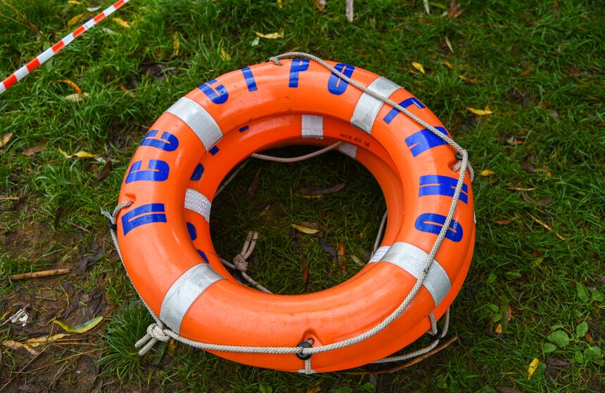 Первый день финала соревнований на звание лучшего спасателя Москвы прошел в Строгине 6 фото