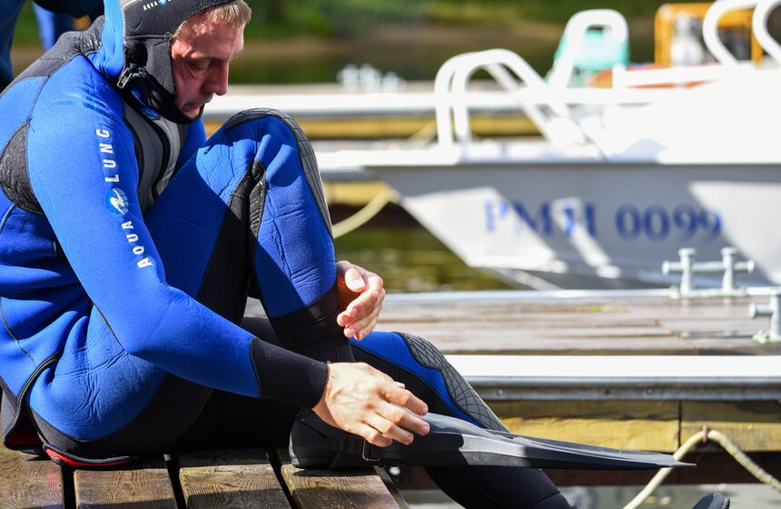 Первый день финала соревнований на звание лучшего спасателя Москвы прошел в Строгине 28 фото