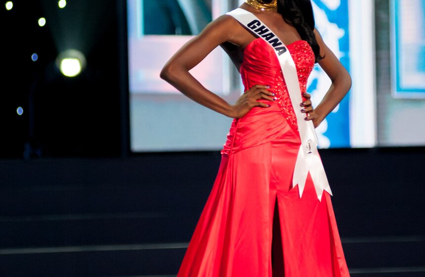 В Москве прошел полуфинал конкурса "Мисс Вселенная" 21 фото