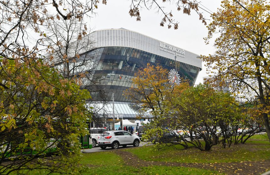 Кроме того, москвичи получат свыше тысячи новых рабочих мест