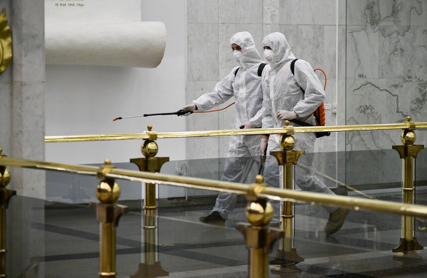 Дезинфекция залов прошла в Музее Победы на Поклонной горе 8 фото