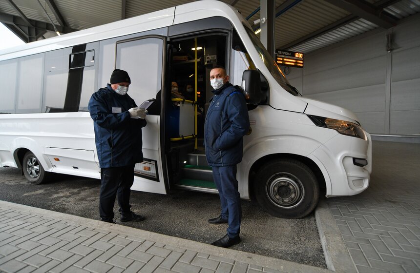 Автовокзал "Центральный" стал первым автовокзалом в стране, где потоки отправляющихся и прибывающих пассажиров находятся на разных уровнях