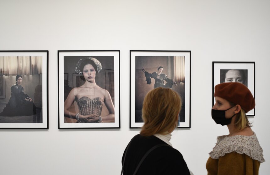 Календарь Pirelli представили в МАММ 6 фото