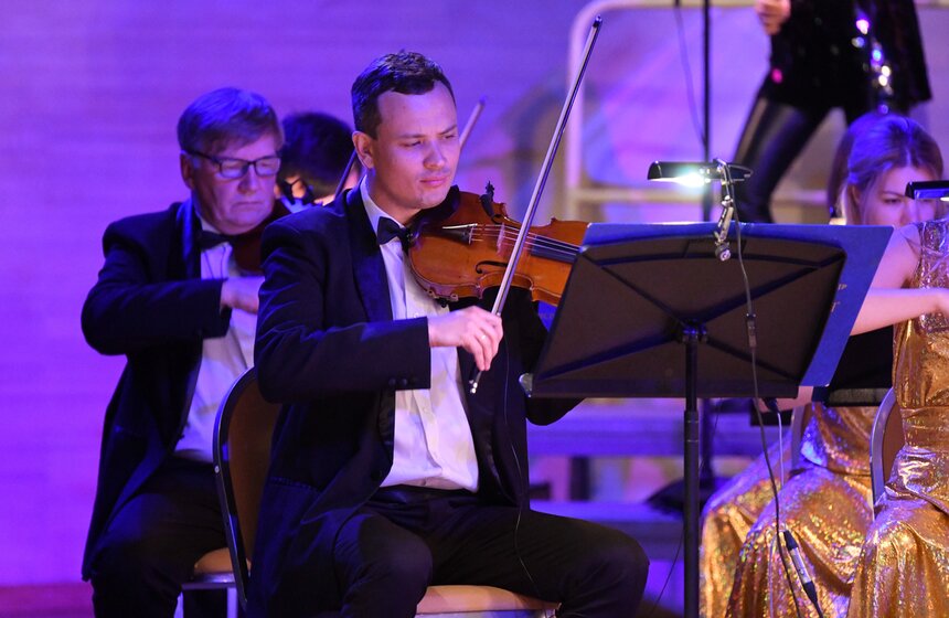 Вся программа концерта была в живом исполнении