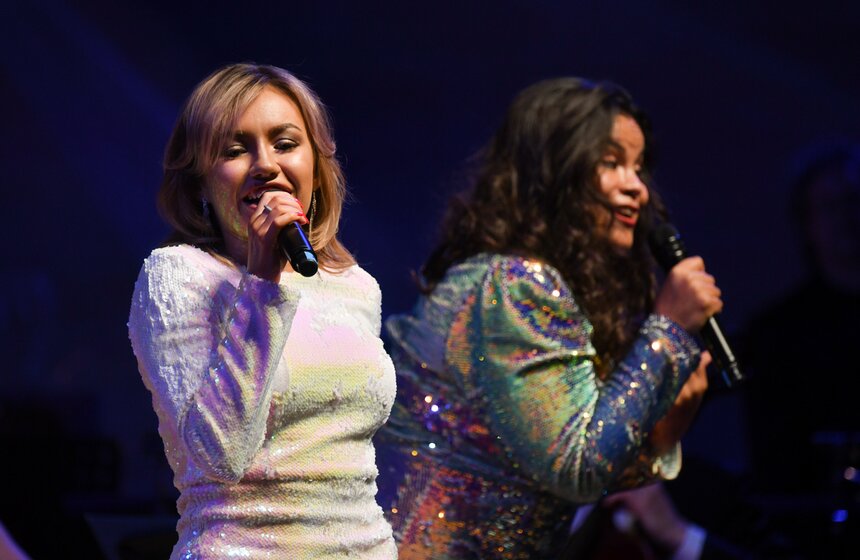 Музыканты при этом попытались сохранить все прежние традиции программы