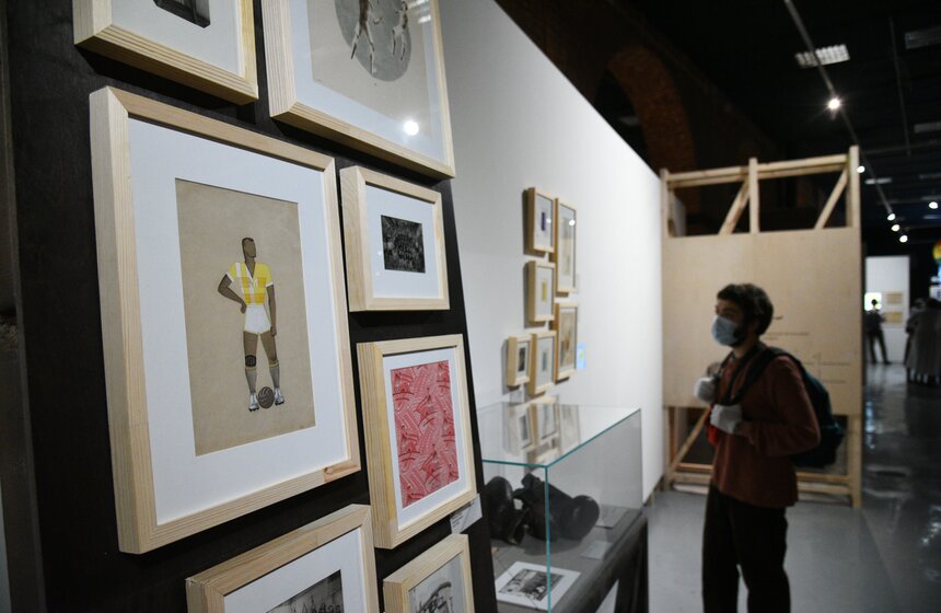 Под каждый факультет выделен отдельный зал: Полиграфический, Текстильный, Керамический, Деревообделочный и Металлообрабатывающий