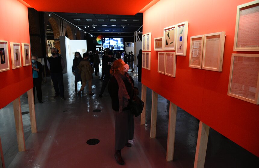 Все предметы выставки взяты из собраний Государственной Третьяковской галереи, Государственного музея изобразительных искусств имени А.С. Пушкина, Государственного исторического музея, Государственного музея архитектуры имени А.В. Щусева