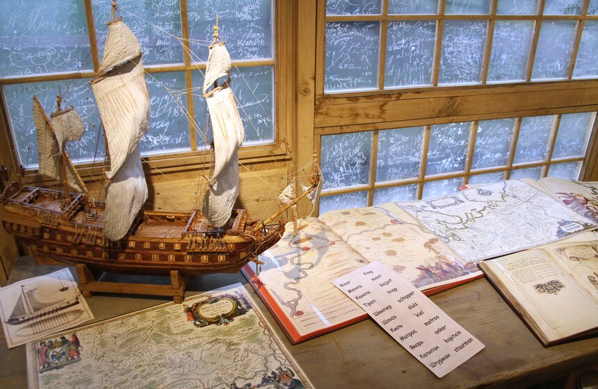 В "Коломенском" открыли голландский домик Петра Первого 2 фото