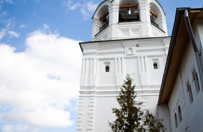 Церковь Никиты за Яузой: комплекс трех церквей и колокольни 7 фото