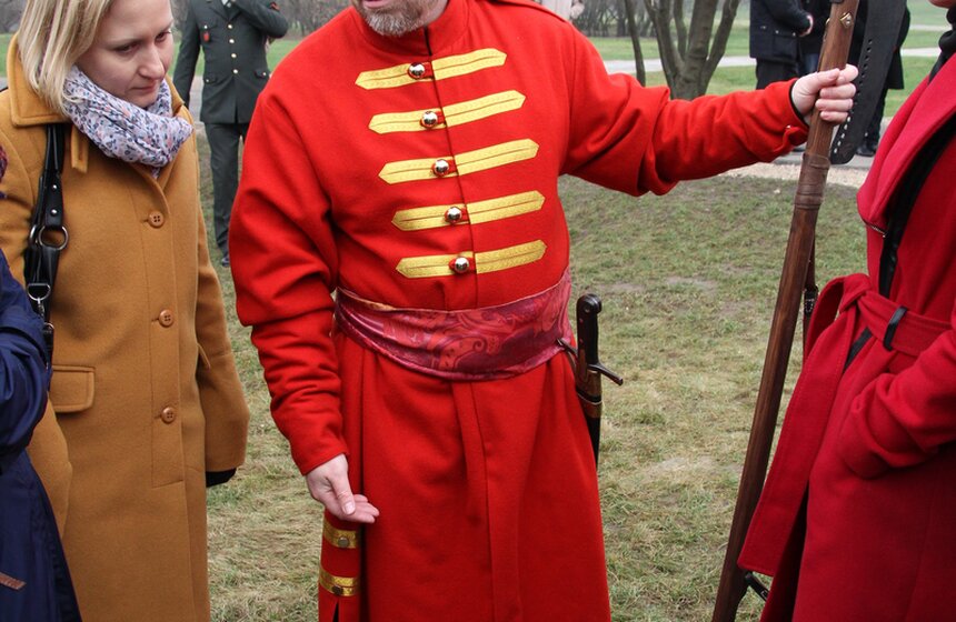 В "Коломенском" открыли голландский домик Петра Первого 15 фото