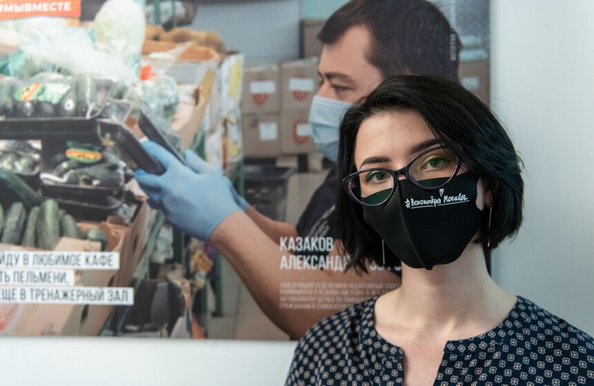 Сергей Собянин высоко оценил стремление как отдельных горожан, так и компаний оказывать властям содействие в борьбе с распространением инфекции.