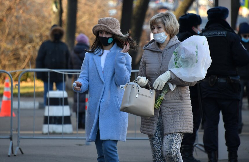 В Москве простились с Арменом Джигарханяном 16 фото