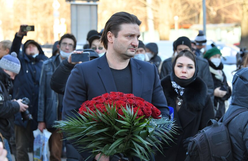 В Москве простились с Арменом Джигарханяном 4 фото