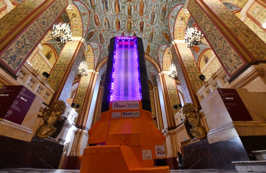 Робот провел дезинфекцию в Государственном историческом музее столицы 18 фото