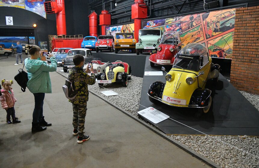 Автомузей "Моторы Октября" отпраздновал день рождения 1 фото