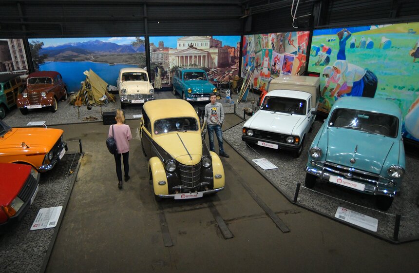 Автомузей "Моторы Октября" отпраздновал день рождения 11 фото