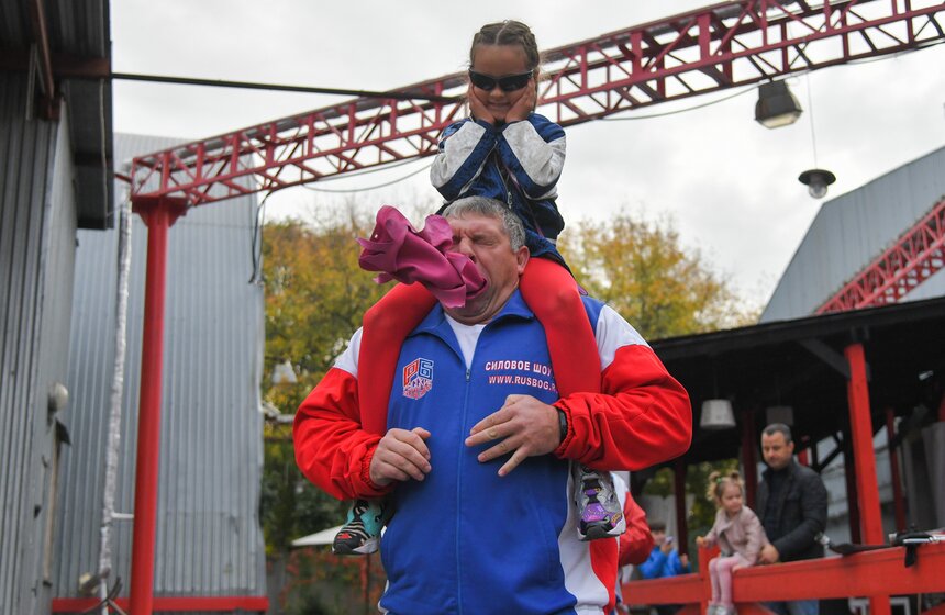 Автомузей "Моторы Октября" отпраздновал день рождения 20 фото