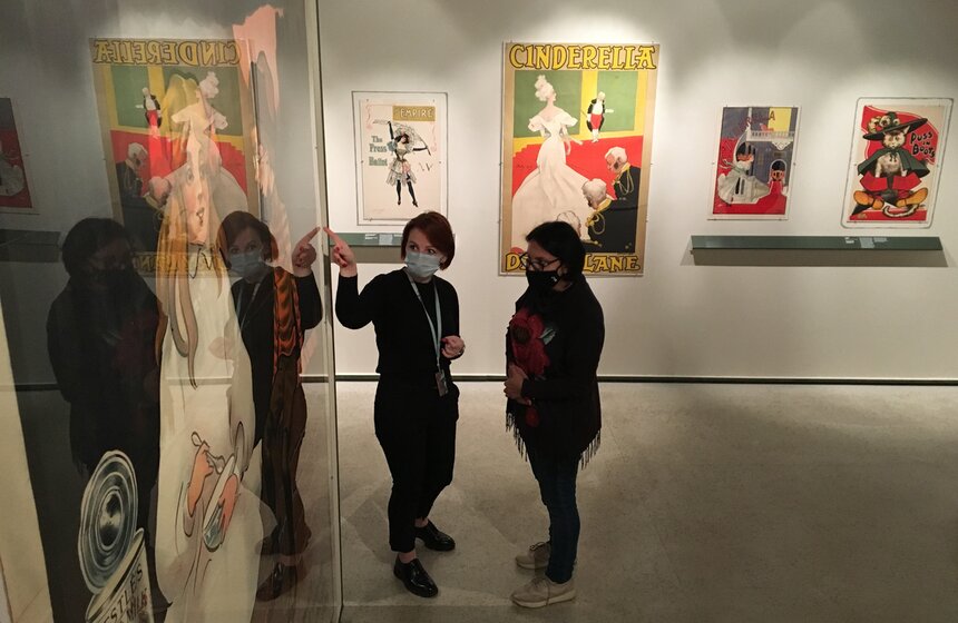 ГМИИ имени Пушкина открыл выставку британских постеров конца XIX – начала XX века 13 фото