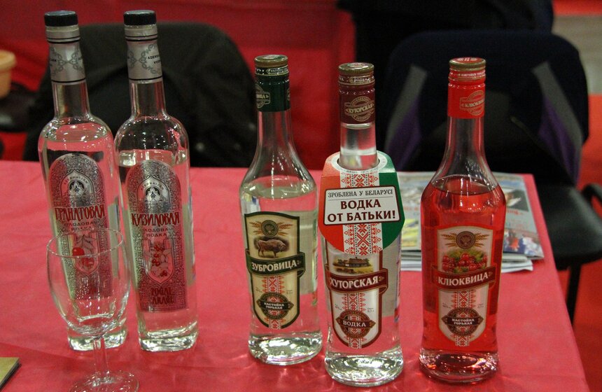 В "Крокус Экспо" открылась выставка-дегустация "Карта вин" 13 фото