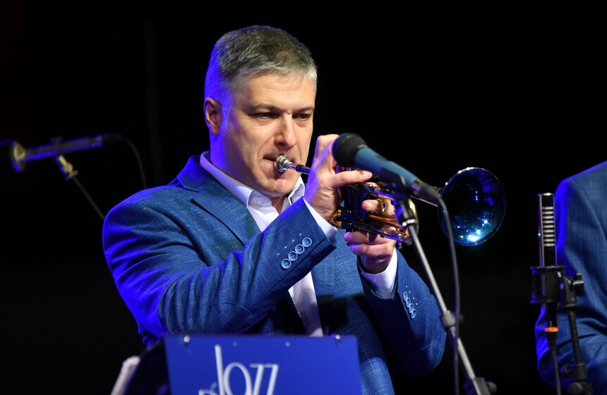 Концерт Jazz Dance Orchestra прошел в музее ретро-автомобилей в Москве 18 фото