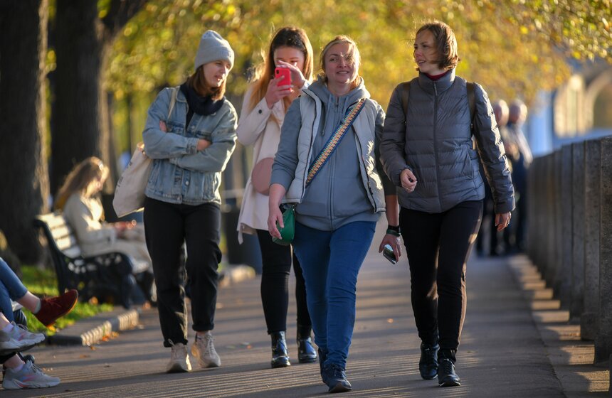 Заморозки приходят на смену теплой погоде в Москве 39 фото