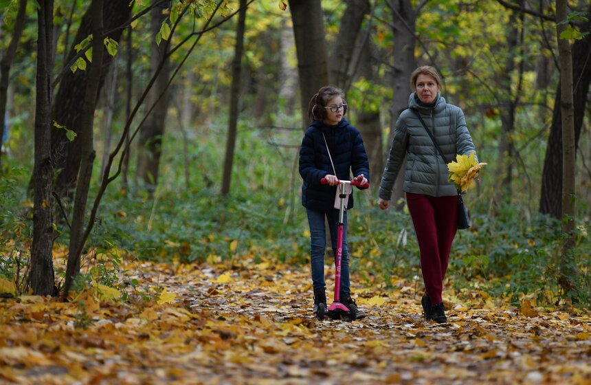 Заморозки приходят на смену теплой погоде в Москве 34 фото