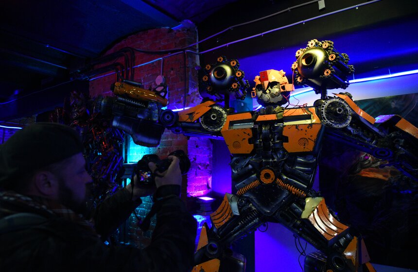 В Москве открылся Музей Восстания Машин 10 фото