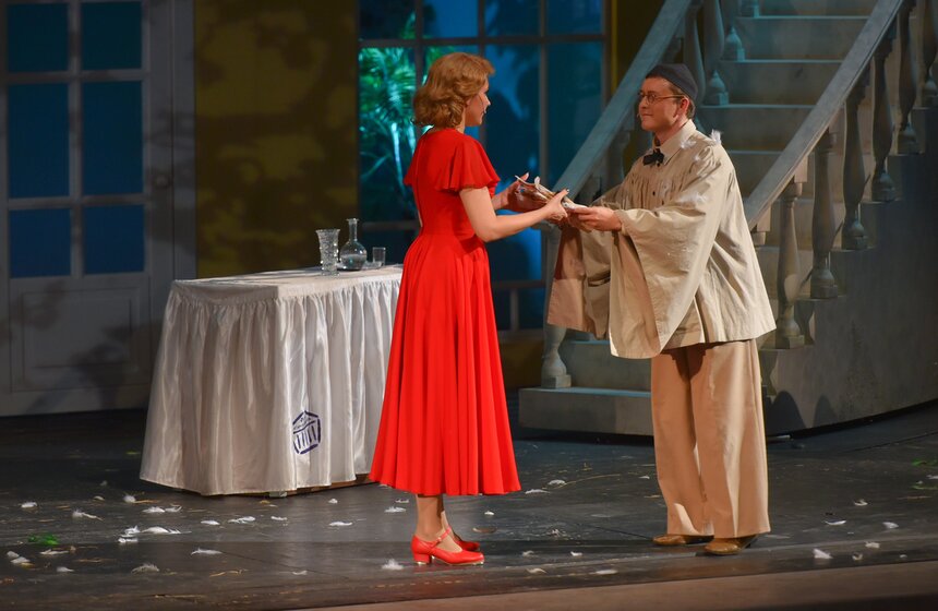 МХАТ имени Горького открыл сезон премьерой спектакля "Красный Моцарт" 26 фото