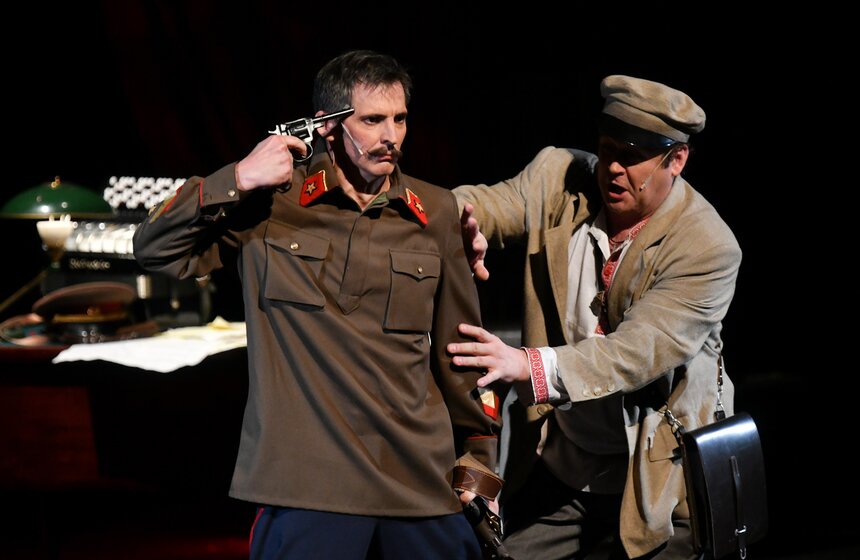 Российский актер театра и кино Михаил Сиворин в постановке "Красный Моцарт" сыграл роль Лазаря