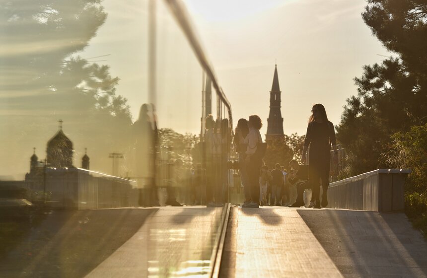 В Москву пришло бабье лето 24 фото