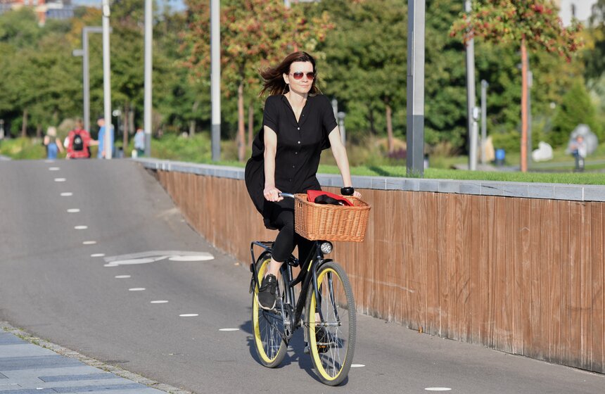 В Москву пришло бабье лето 14 фото