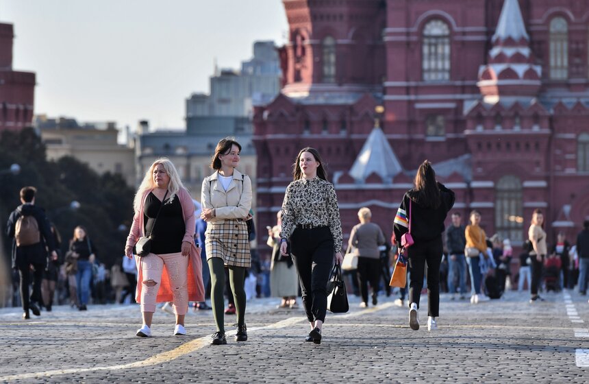 В Москву пришло бабье лето 22 фото