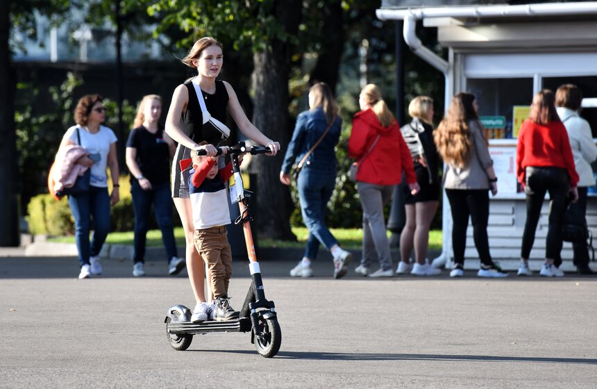 В Москву пришло бабье лето 12 фото