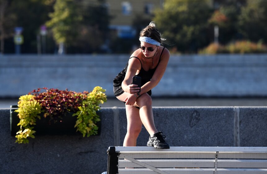 В Москву пришло бабье лето 13 фото