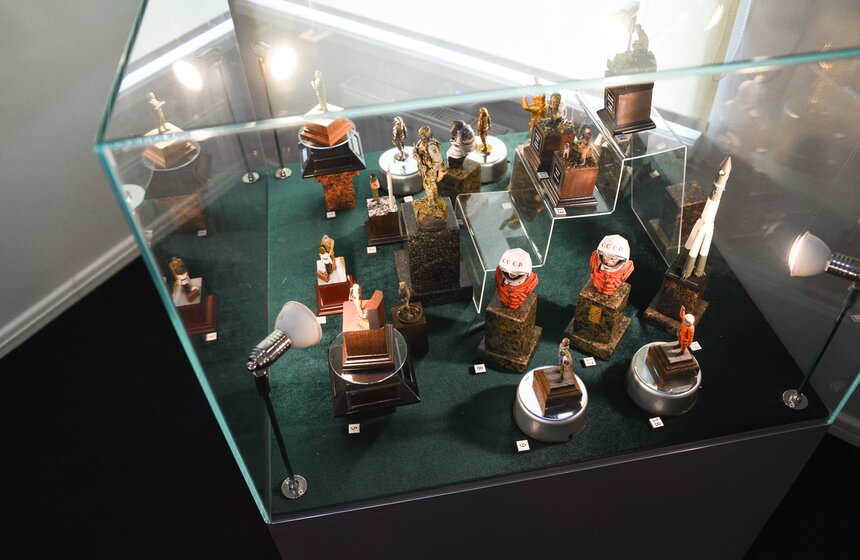 Музей военной формы представил выставку "Сквозь времена" 5 фото