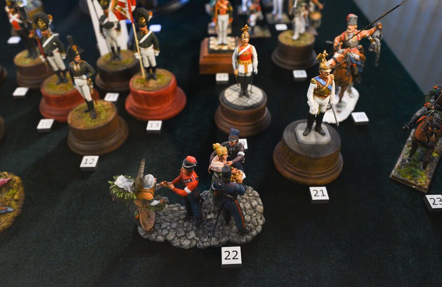 Музей военной формы представил выставку "Сквозь времена" 15 фото