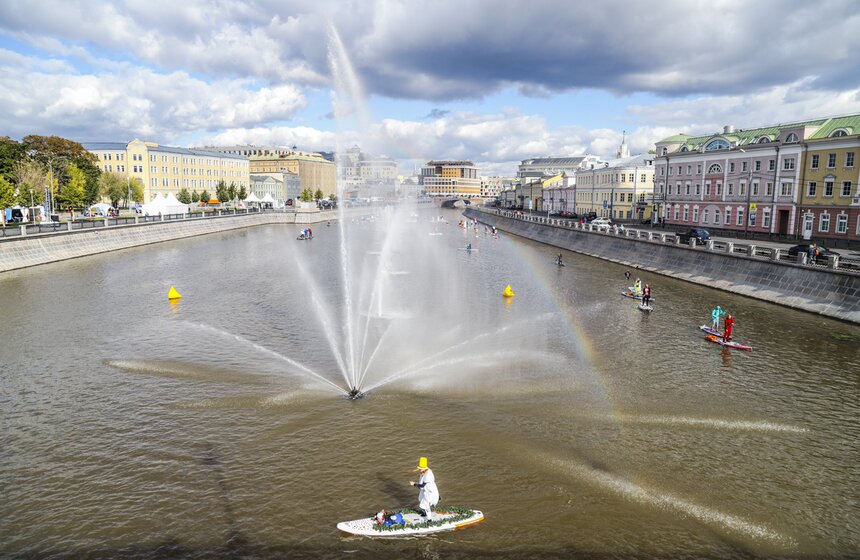 Первый фестиваль водных видов спорта прошел в Москве 26 фото