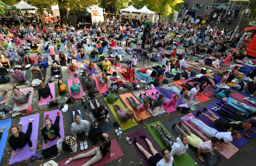 Также гости фестиваля могли посетить медитацию