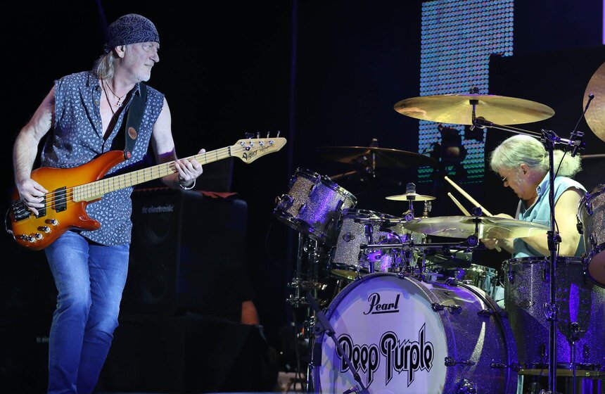 В СК "Олимпийский" выступила рок-группа Deep Purple 4 фото