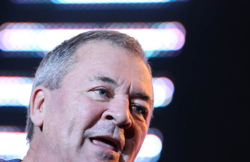 В СК "Олимпийский" выступила рок-группа Deep Purple 9 фото